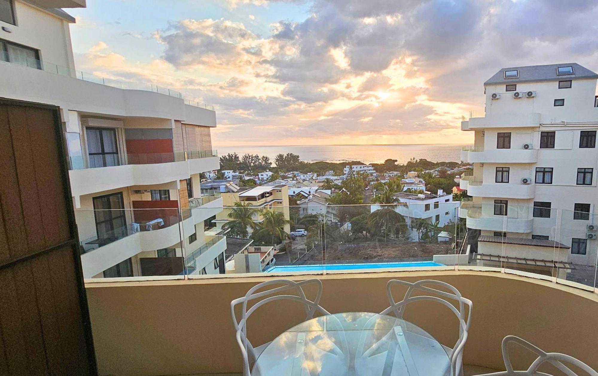 Flic-en-FlacqZen Retreat With Stunning Sea Views And Sunsetsアパートメント エクステリア 写真
